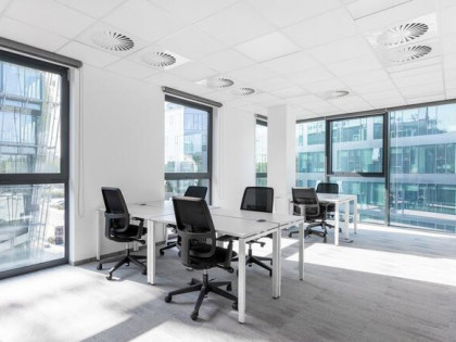 Uzyskaj dostęp dla pięcioosobowych.