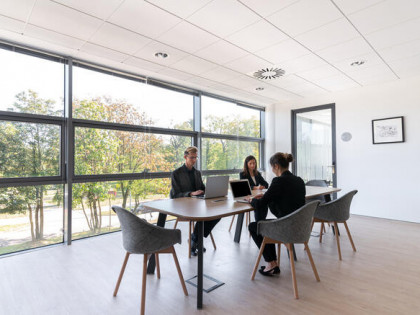 Coworkingowej w lokalizacji Regus Opera