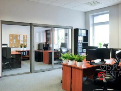 Lokal biurowy w rejonie Ronda Matecznego