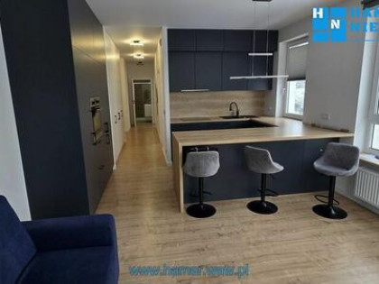 3 pokoje + garaż, zadbane osiedle