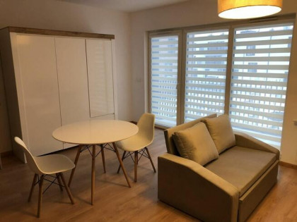 Wynajmę mieszkanie kawalerkę w Garbach Kruszewnicka