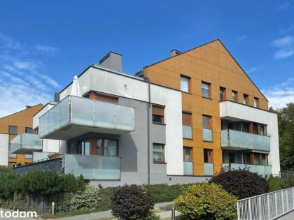 52.5m2,parking, komórka lokatorska, centrum Woli Justowskiej