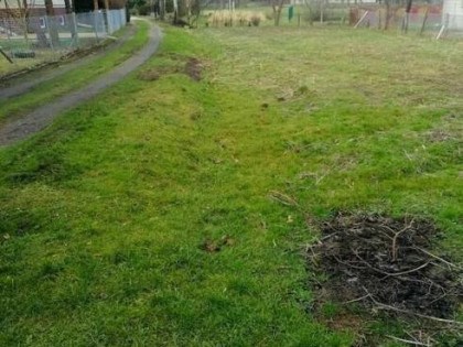 Sprzedam działkę budowlaną o pow. 9,01 ar Ujezna