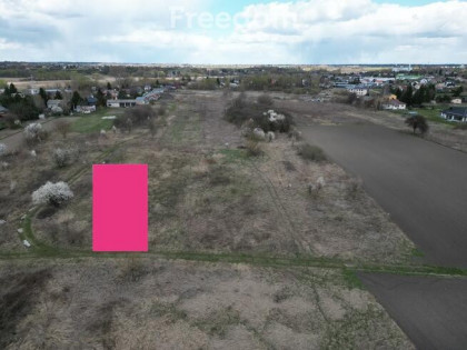 Działka inwestycyjna 0,39 ha  Hajdów