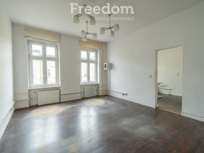 Przestronne mieszkanie przy Deptaku Bogusława