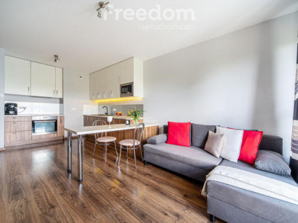 2 pokoje- w cenie garaż i komórka lokatorska