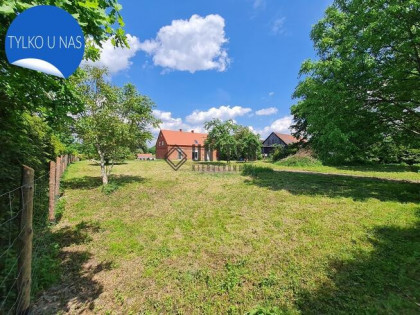 Dom z dużą działką w okolicy Twardogóry