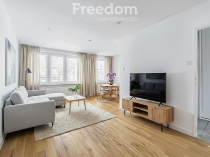 2 pokoje z loggią, Muranów – ul. Karmelicka