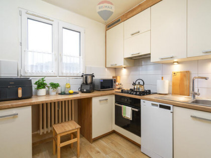 2-stronne, budynek z cegły, świetna lokalizacja