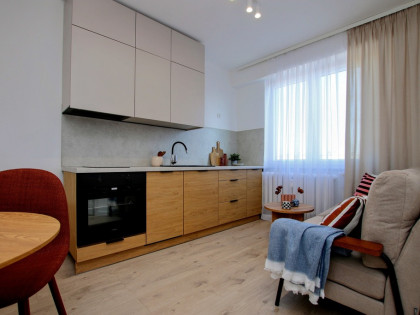 po kapitalnym remoncie, przytulne, wolne od zaraz