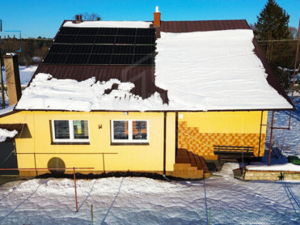 Dom w Baszni POMPA CIEPŁA FOTOWOLTAIKA REKUPERACJA