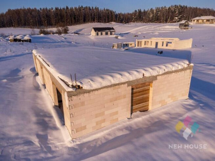 Dom parterowy- stan surowy, gotowy projekt