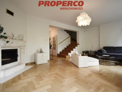 Dom Kielce Centrum, Zacisze