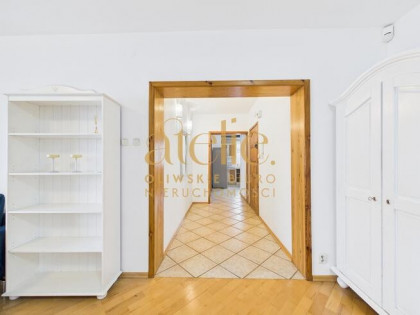 112 metrów opowieści – mieszkanie z charakterem!