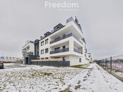 Bez PCC - Taras 17,8 m² parking i komórka w cenie!