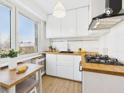 4 pokoje w świetnej lokalizacji - al. Warszawska