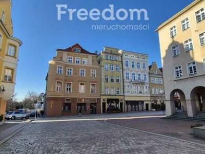 Mieszkanie w kamienicy z duszą w sercu Opola.