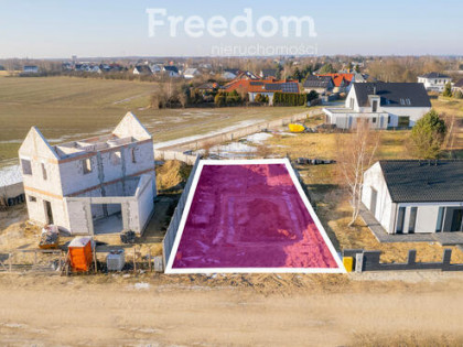 W cenie mieszkania własny dom z ogrodem !