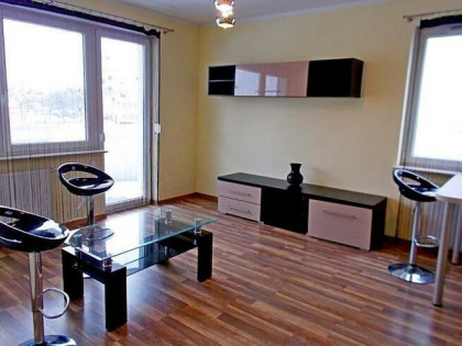 Wynajmę funkcjonalne 2 pokoje, Sobieskiego 22