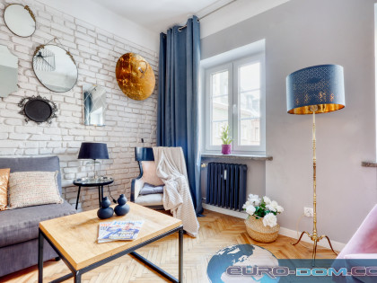 KLIMATYCZNY APARTAMENT W SAMYM SERCU POZNANIA