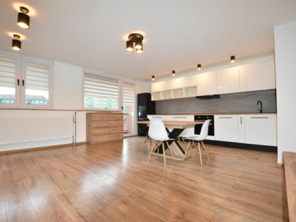 Atrakcyjne/Gotowe do wprowadzenia 3 pok/ Przylesie