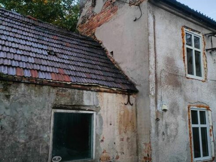 Dom , duza dzialka - Granica z Niemcami UWAGA !