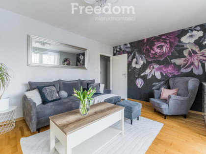 Skarbka Z Gór 64,5m 3 pok 2007rok