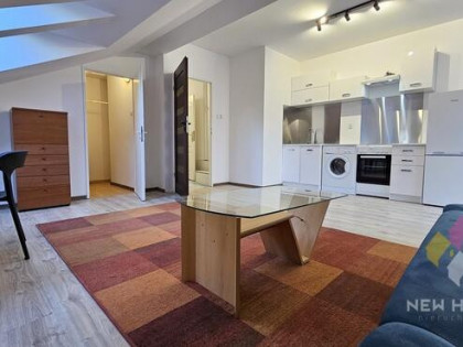 Zatorze 2 pokoje, 1 piętro, garaż - wolne od zaraz