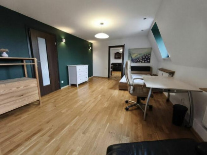 Katowice Plac Miarki. Mieszkanie 3 pokoje na poddaszu