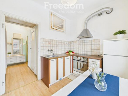 Przestronna kawalerka na sprzedaż