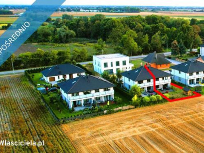 Komfortowy z widokiem gotowy do zamieszkania, nowy dom z dużą działką