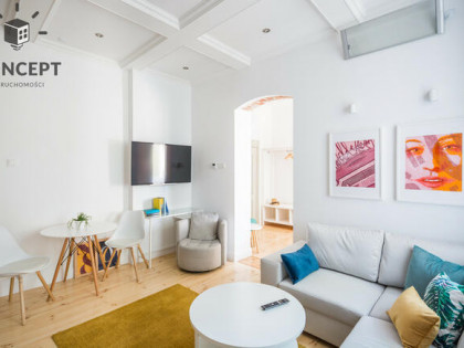 Nowoczesny apartament przy Rynku | 2-4 miesiące najem