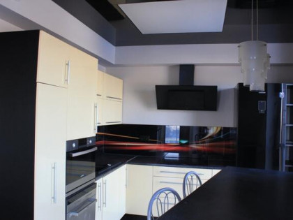 Bezpośrednio Al. Wyścigowa 2 pokoje