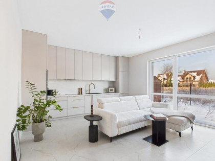 Nowe mieszkanie z prywatnym ogródkiem w Wawrze