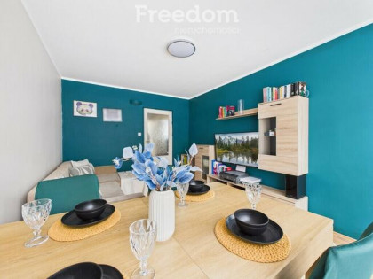 Trzypokojowe mieszkanie niedaleko centrum