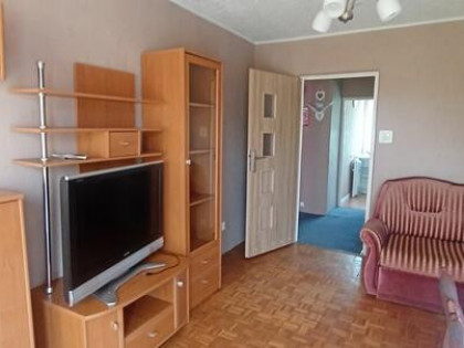 Mieszkanie 3 pokoje w bloku