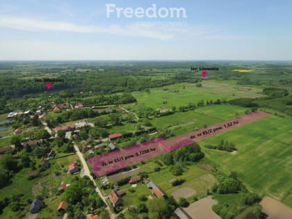 Duża działka z możliwością zabudowy.