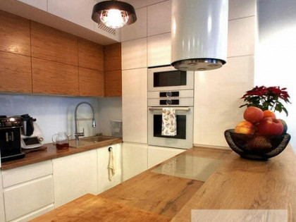 OFERTA PREMIUM! Trzy pokoje, dwa ogrody, garaże, komórka lok