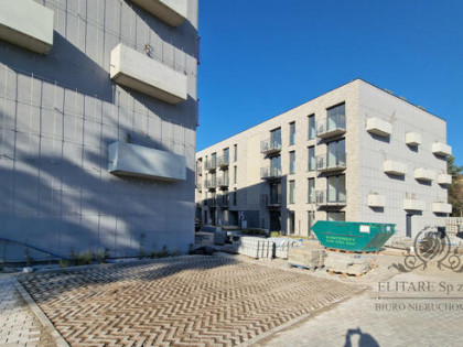 Mieszkanie 4pok. o pow 74,99m2 z balkonem 5,2m2/ Żerniki