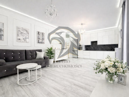 Jej Wysokość Matka i Mała Księżniczka.