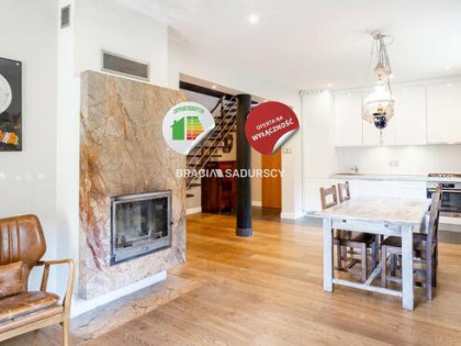 Dom Pielgrzymowice gm. Michałowice, Przymiarki