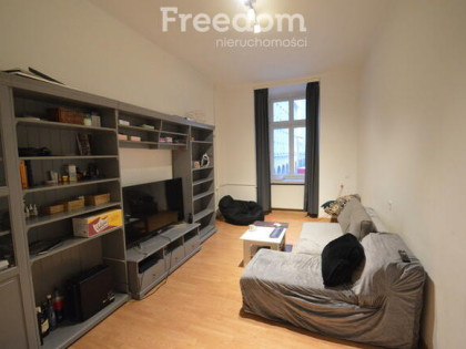 Mieszkanie dwupokojowe w Rynku.