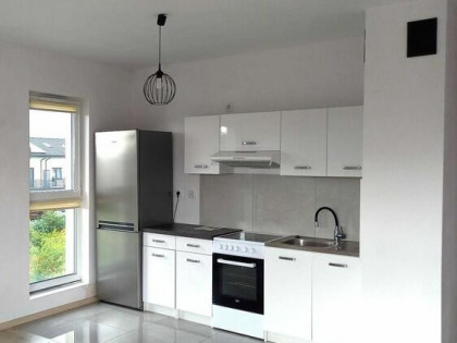 65 m2 / 3 pokoje + 2 balkony / CZYNSZ W CENIE !!