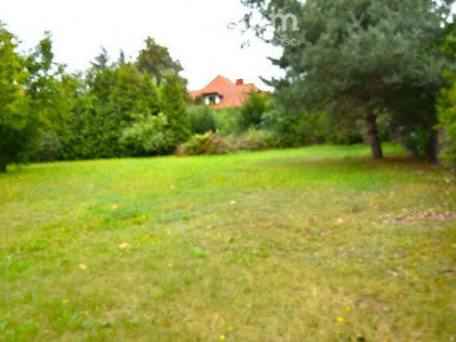 Działka budowlana, duża na sprzedaż.