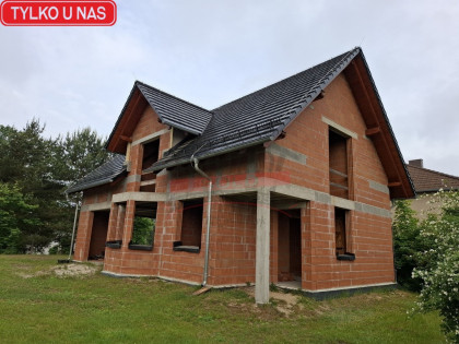 Dylaki, nowy dom  stan surowy, piękna okolica