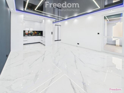 PREMUM - 2 pokojowe mieszkanie z garażem, loggia