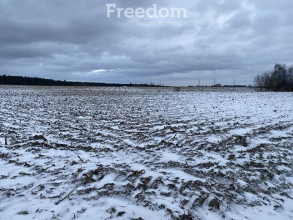 Działka z warunkami zabudowy w Suchatówce