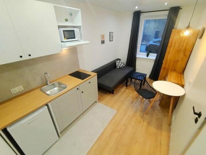 Kawalerka pet friendly, świetna lok., Skarbnika 21