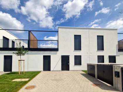 Mieszkanie Atrialne 82,62m2+ogr.16,96m2+ taras21,90m2+mp/ Jagodno