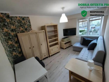 Kawalerka 24 m², niski czynsz, blisko Starówki